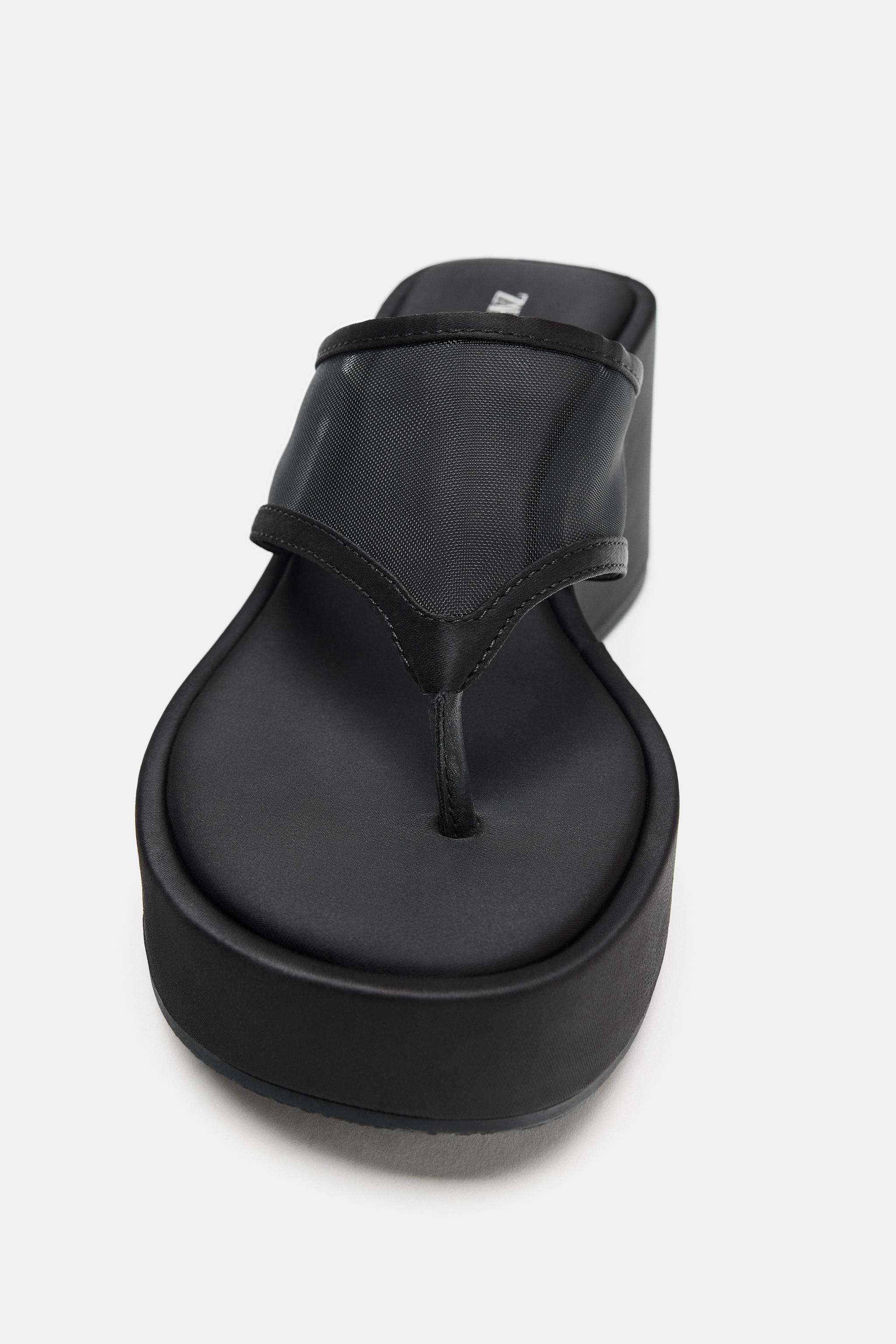 CHAUSSURES COMPENSÉES À BRIDE EN RÉSILLE
